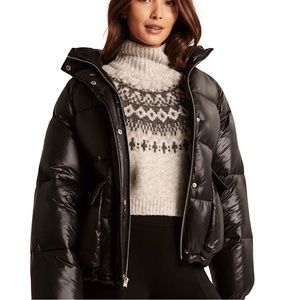 NWOT Abercrombie & Fitch Oversized Utility Puffer Jacket Large